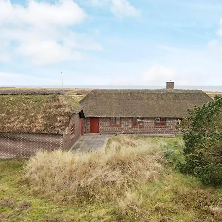 Holiday Blavand Xl Holiday home *